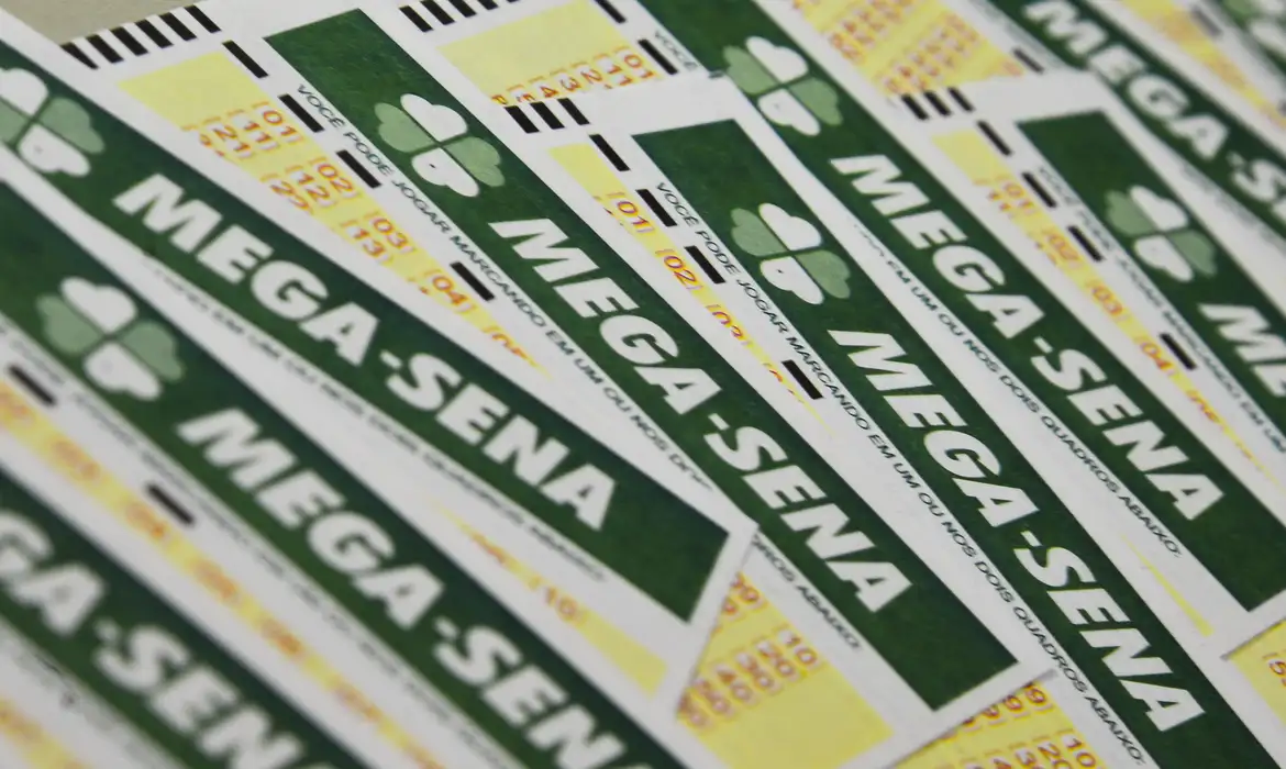 As seis dezenas do concurso 2.855 da Mega-Sena serão sorteadas a partir das 20h (horário de Brasília), no Espaço da Sorte, localizado na Avenida Paulista, nº 750, em São Paulo.￼
