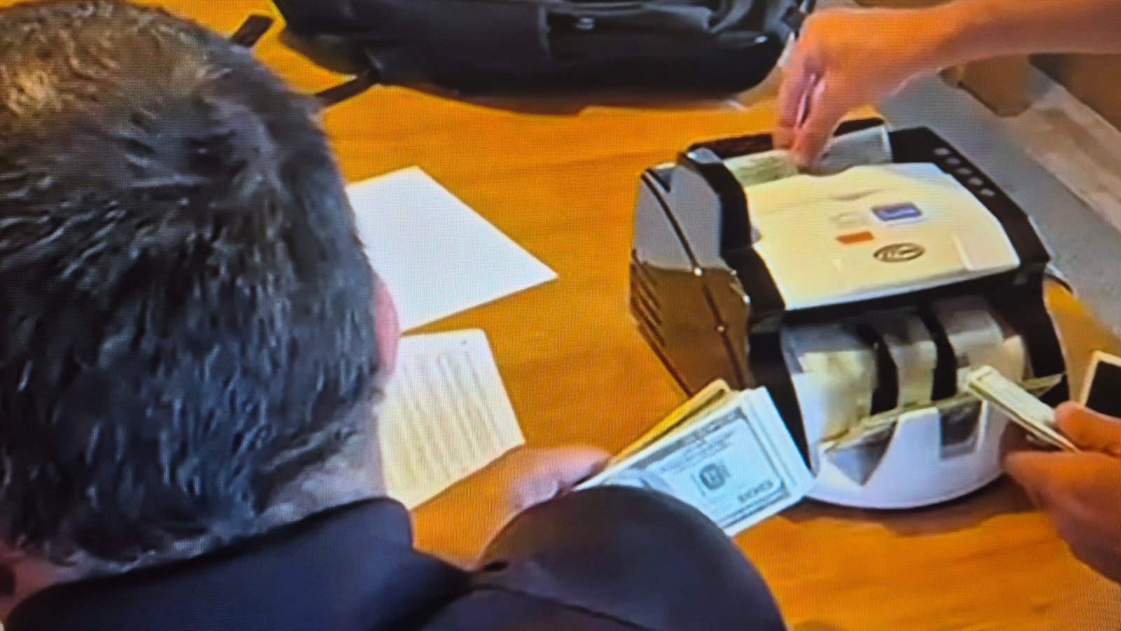 A ação de hoje visa a coleta de provas para reforçar a investigação, a identificação de outros envolvidos no esquema criminoso e a recuperação de bens e ativos adquiridos com o proveito dos crimes.