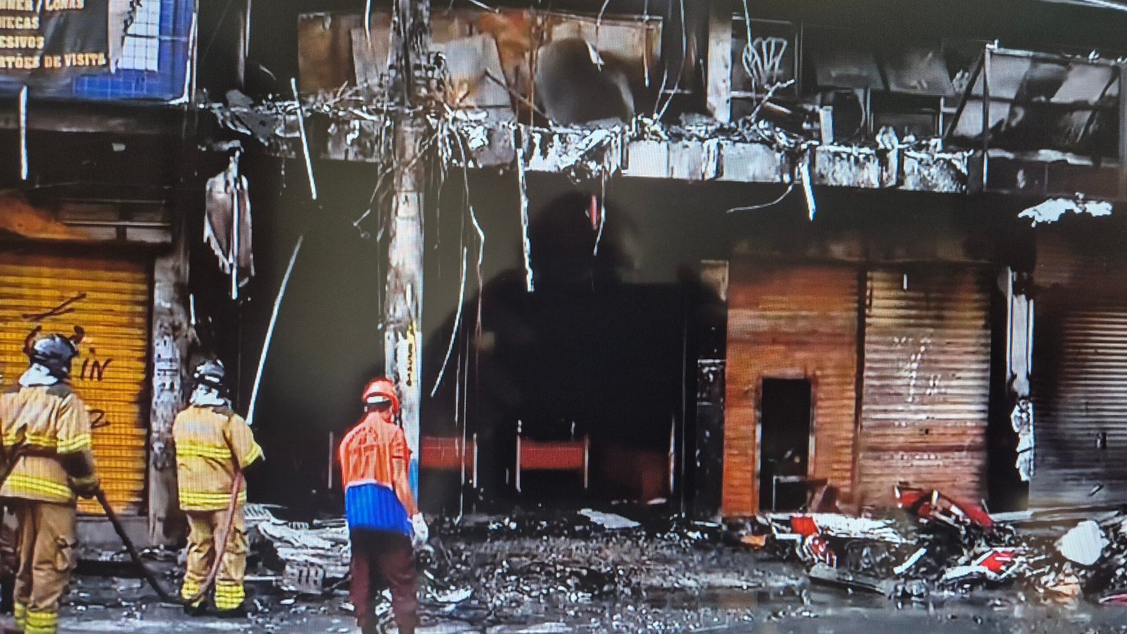 A corporação possui mais de 226 viaturas de combate a incêndio, 686 viaturas de salvamento e resgate, 323 embarcações, 5 helicópteros e 14 drones especiais.