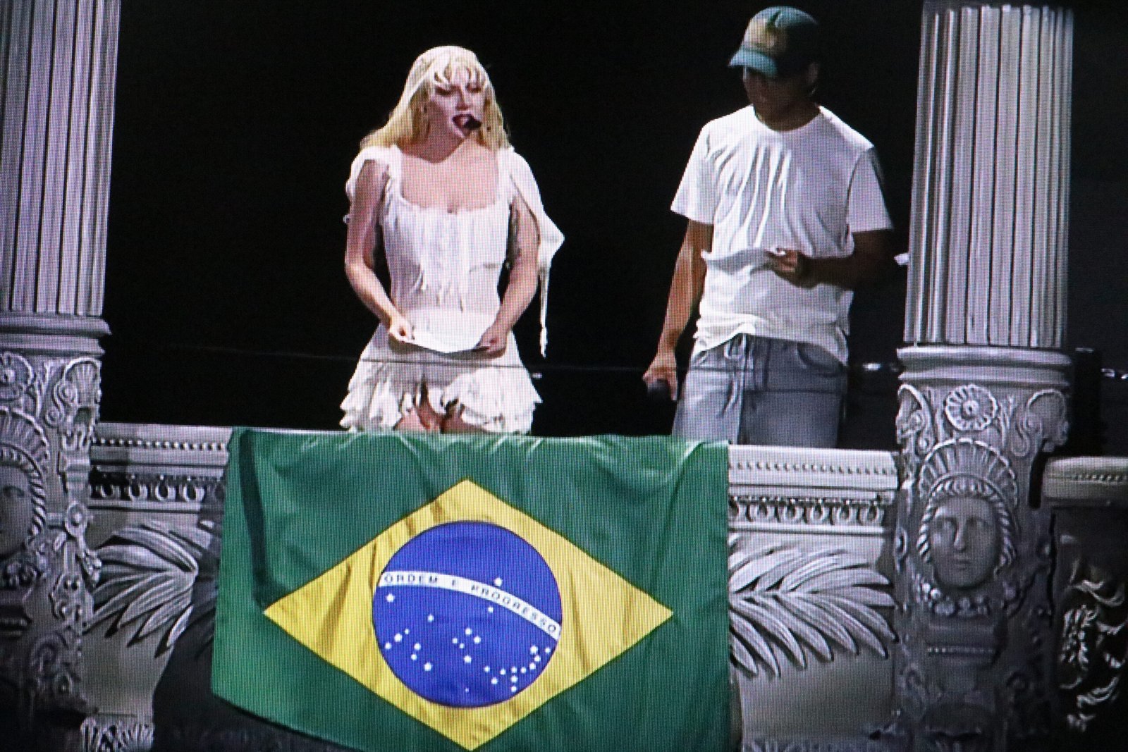 Show de Lady Gaga leva 2,1 milhões de pessoas para Copacabana
