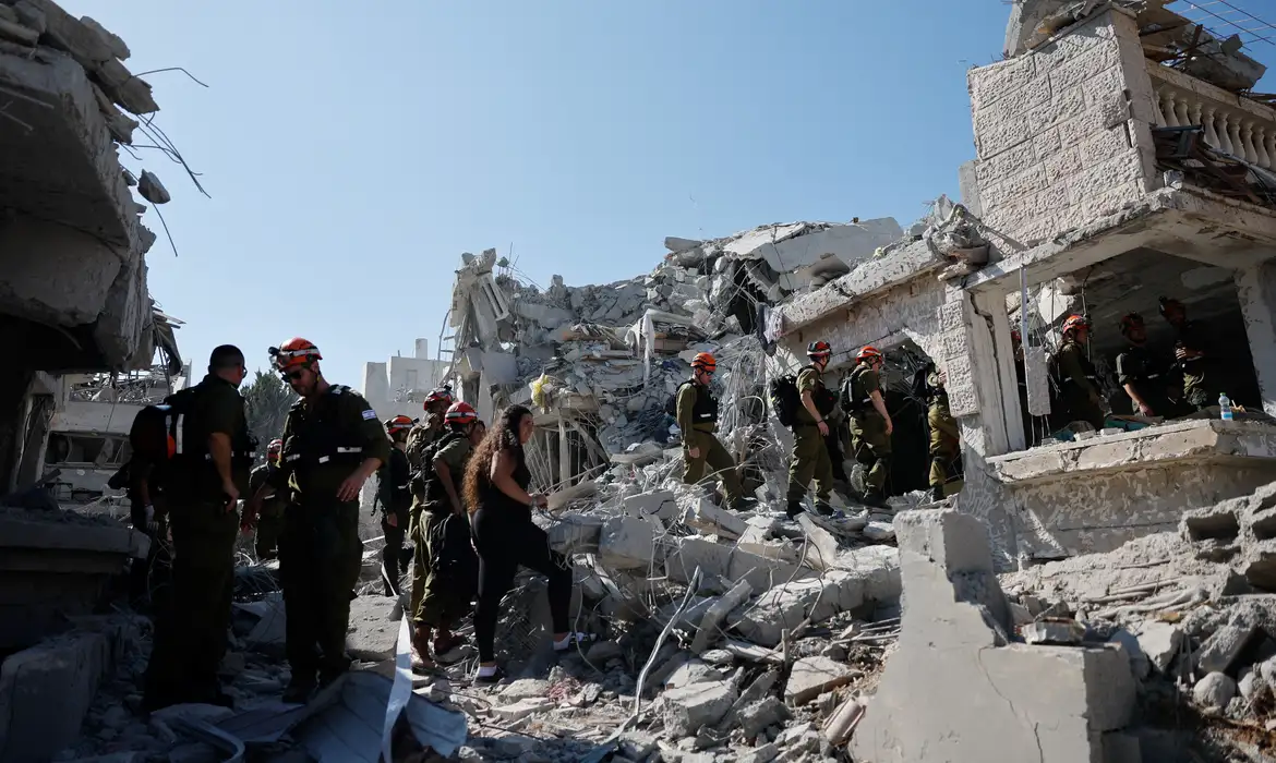 Parte dos gestores municipais brasileiros que ficaram retidos em Tel Aviv após o início dos conflitos entre Israel e Irã, na última quinta-feira (12), conseguiu cruzar a fronteira com a Jordânia em segurança, nesta segunda-feira (16).